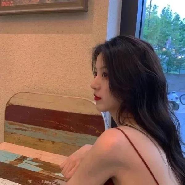 没有男人,女人更美 在线观看